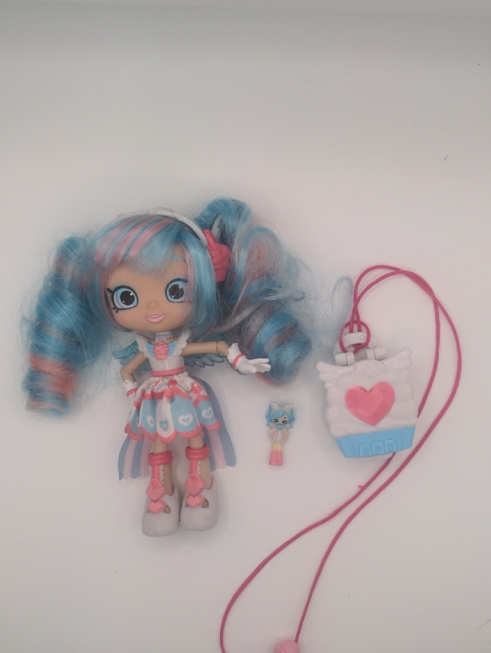 Lil Secrets Shoppies Doll